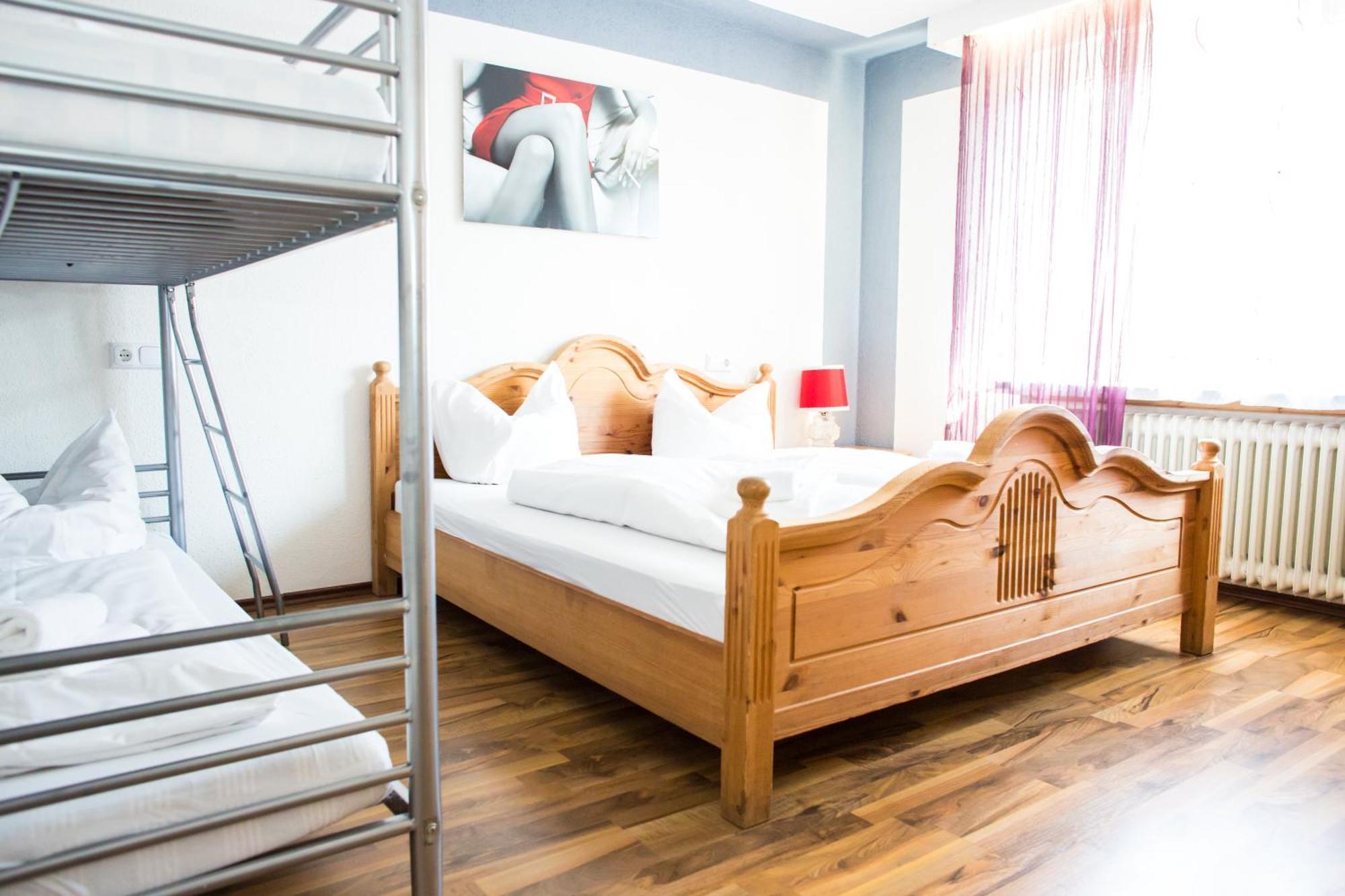 Hostel & Hotel בראונלאגה מראה חיצוני תמונה