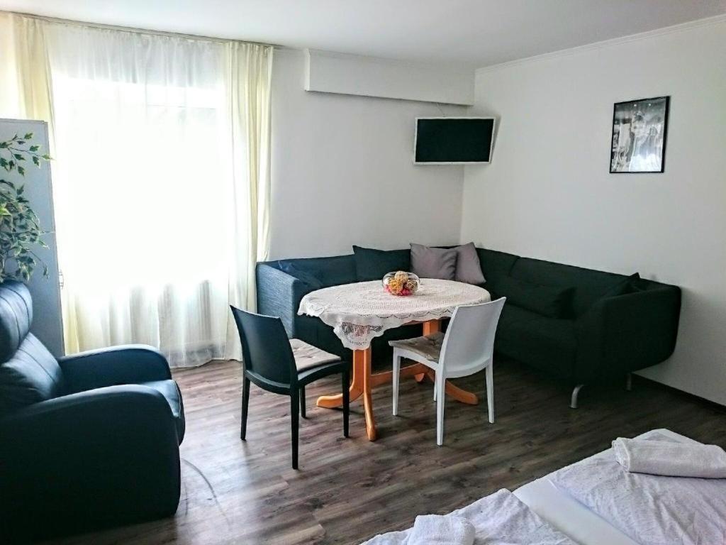 Hostel & Hotel בראונלאגה מראה חיצוני תמונה