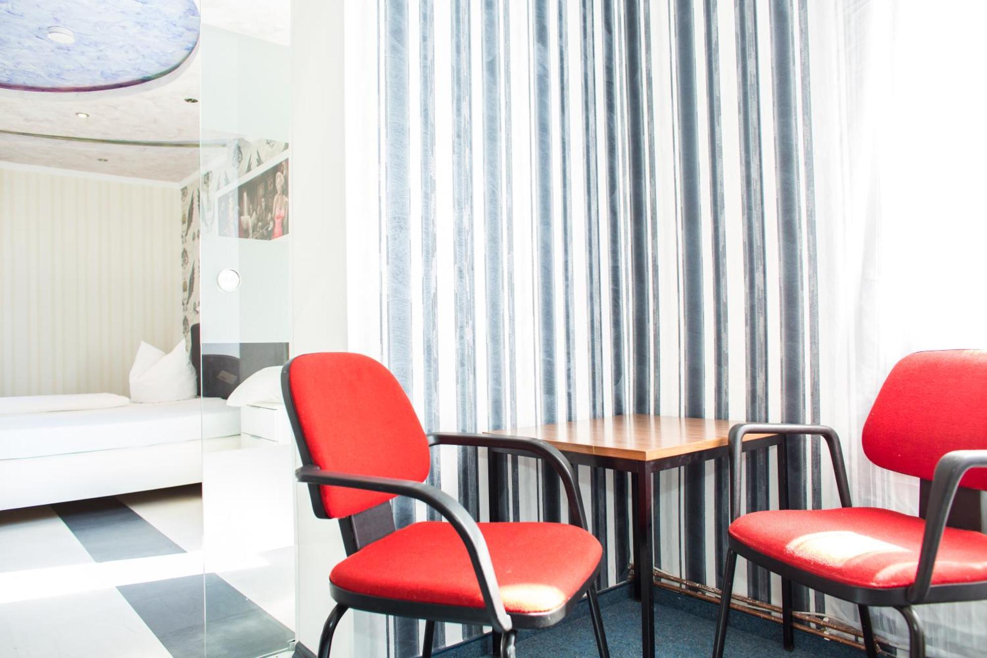 Hostel & Hotel בראונלאגה מראה חיצוני תמונה