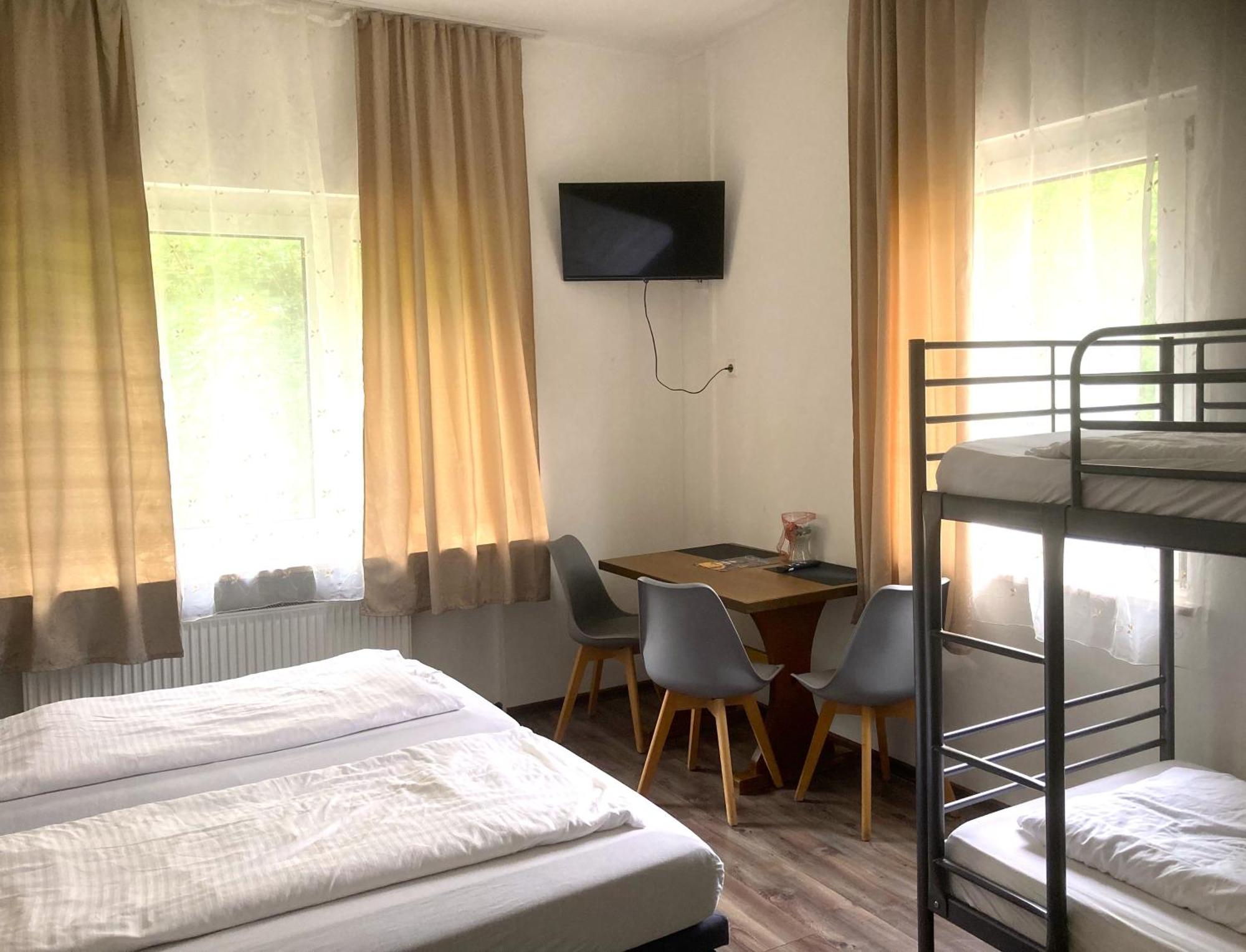 Hostel & Hotel בראונלאגה מראה חיצוני תמונה